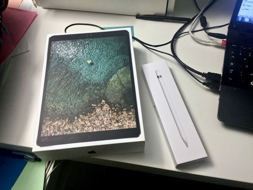 Ce qui manque à l'iPad Pro 2018: une souris qui marche sur des routes 