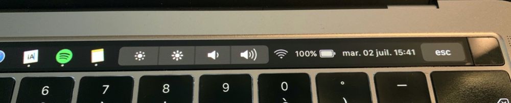 pock touch bar