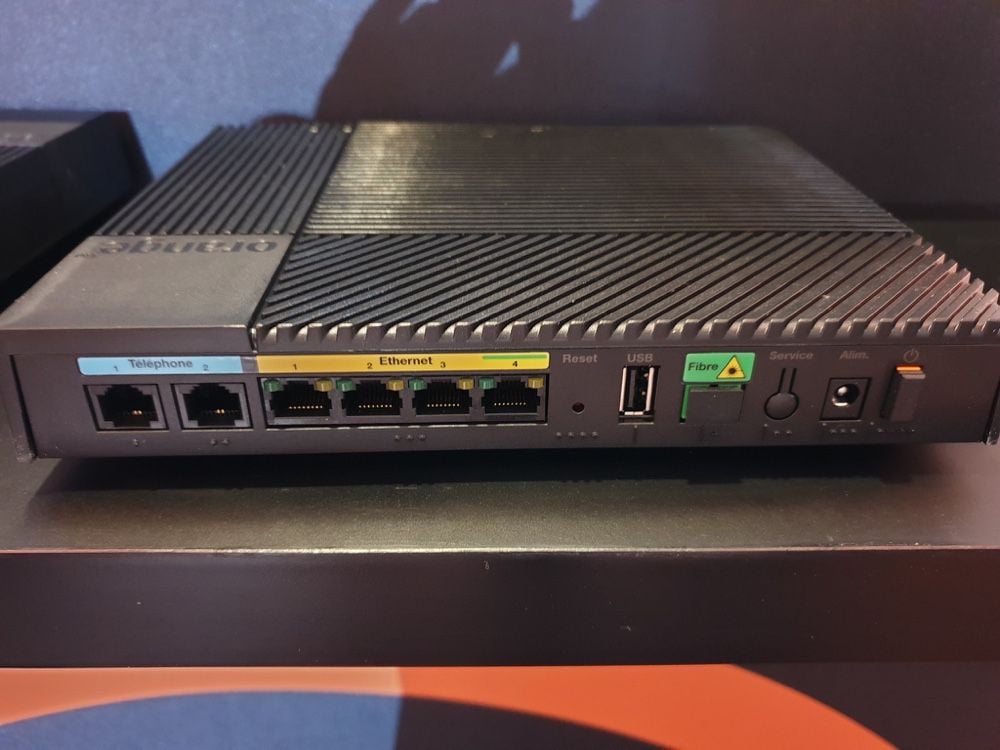 Branchement Décodeur TV Orange : Comment Faire en Wifi ou Ethernet ?