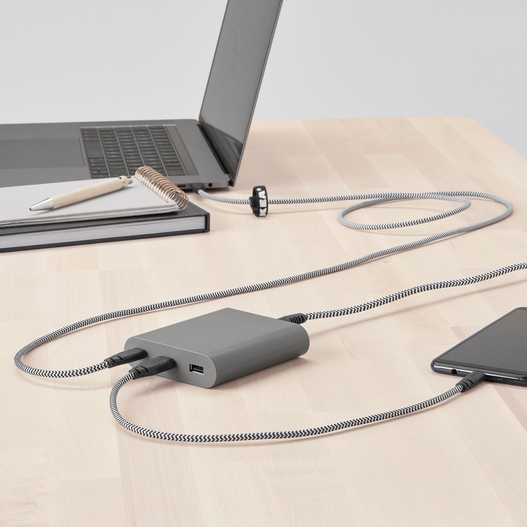 cable chargeur iphone ikea