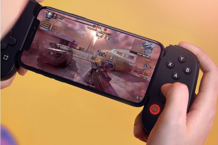 Backbone One : une manette-berceau pour iPhone très sociale