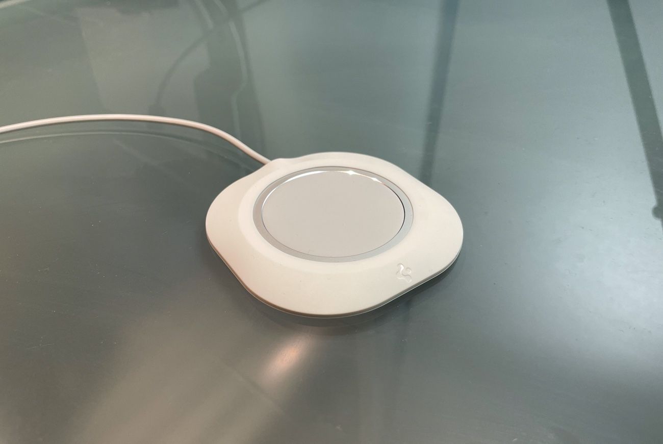 Chargeur plus léger pour connecter votre Mac à la voiture - MagSafe-2