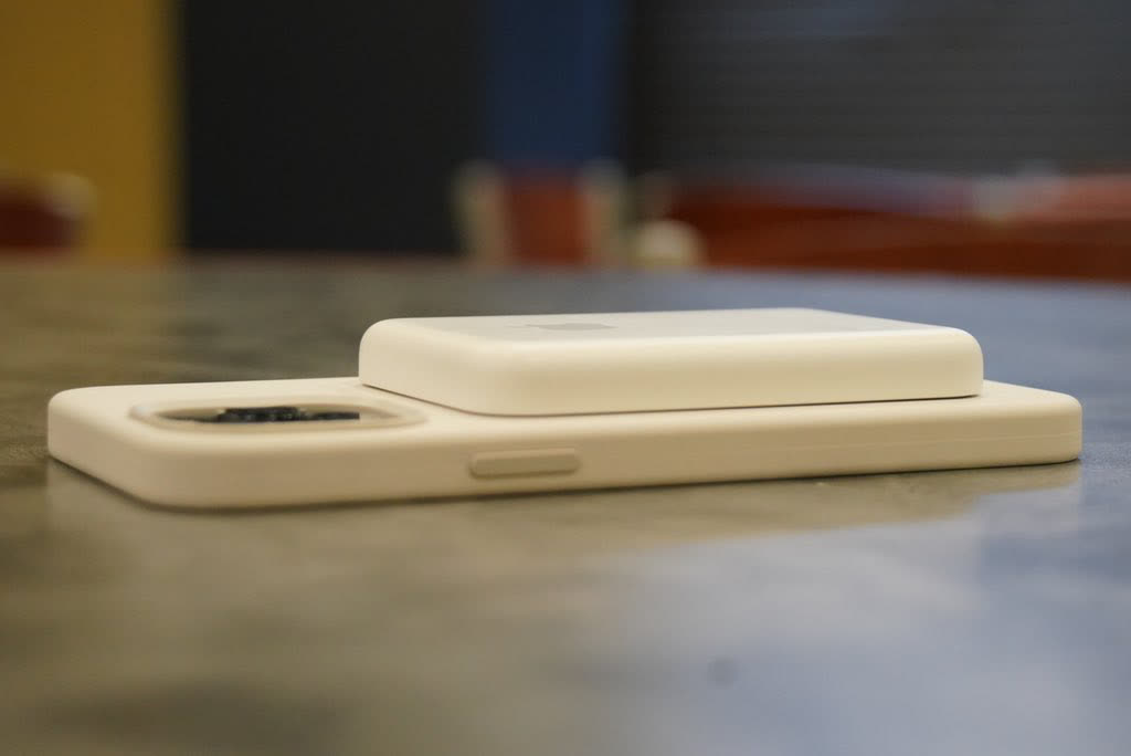 Apple : une batterie externe MagSafe prévue d'après le code d'iOS