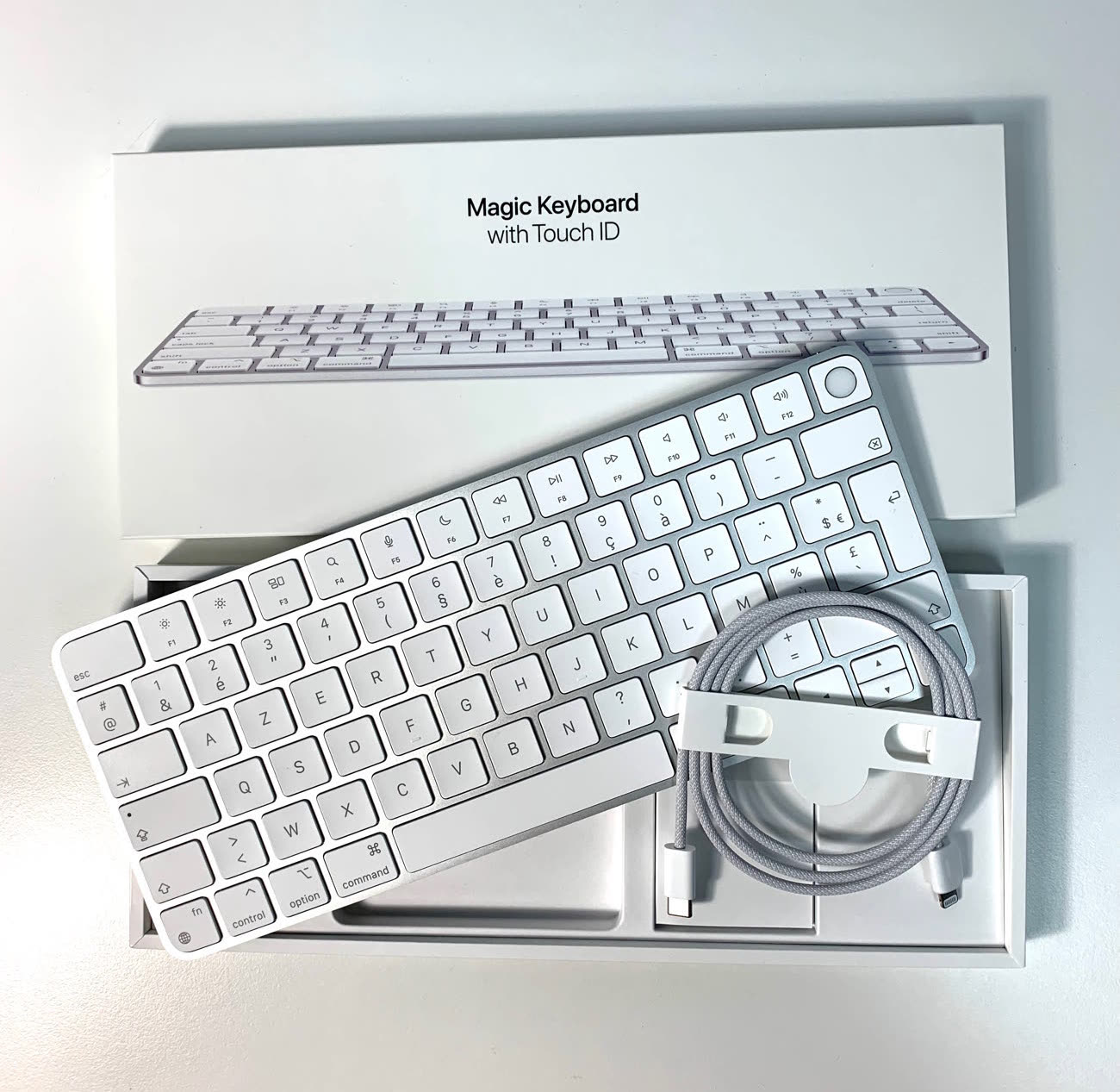 Magic Keyboard avec Touch ID et pavé numérique pour les Mac avec