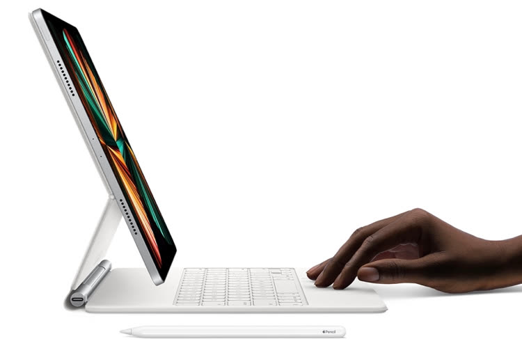 Apple Pencil 2 et Magic Keyboard, deux excellents accessoires pour iPad en  promo !