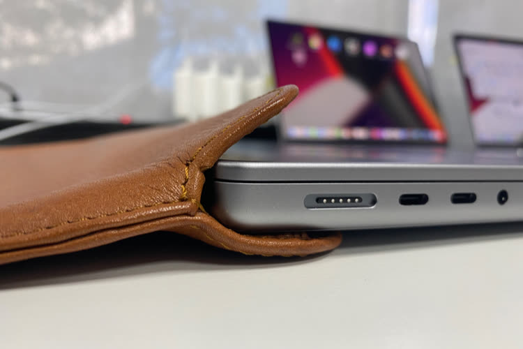 Non ci sono ancora accessori aggiornati per il nuovo MacBook Pro.