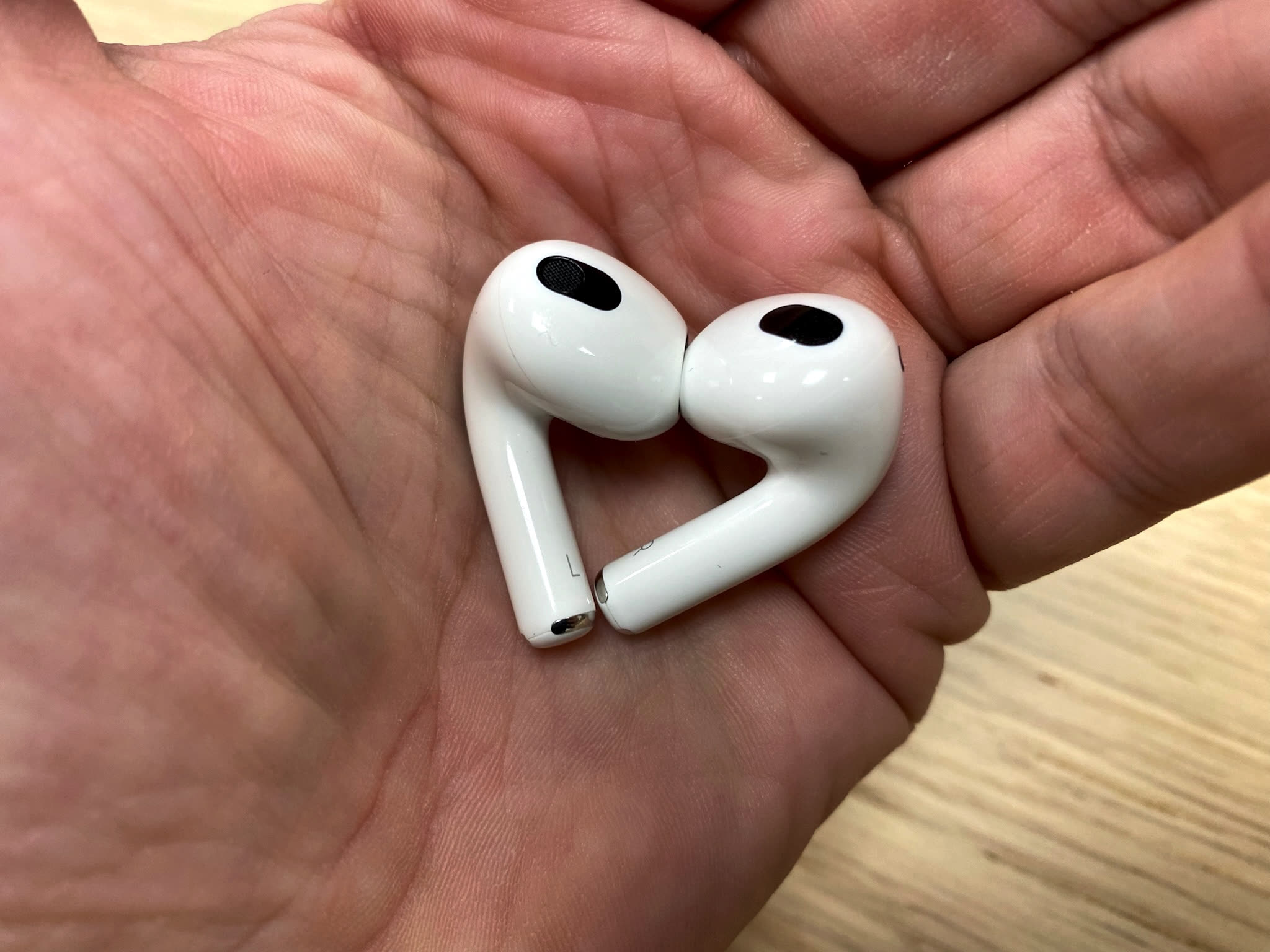 Avez Vous D J Contact Un Sav Pour Vos Airpods Watchgeneration