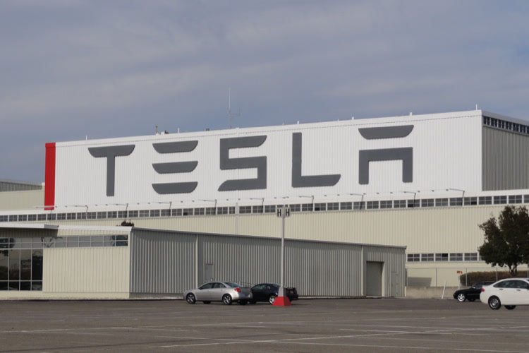 L’usine californienne de Tesla serait désormais la plus productive aux États-Unis