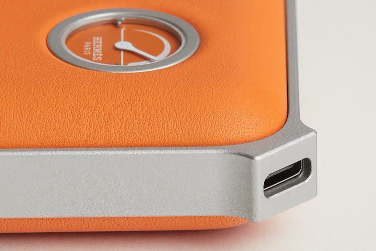 Volt'H Maxi et Mini, des batteries externes signées Hermès