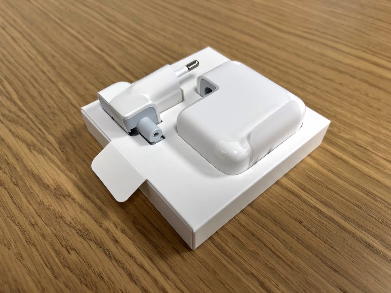 Apple Adaptateur secteur double port USB-C 35 W sur