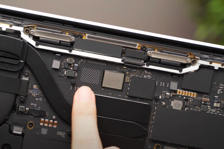 MacBook Pro M2 : une simplification qui affecte les performances du SSD