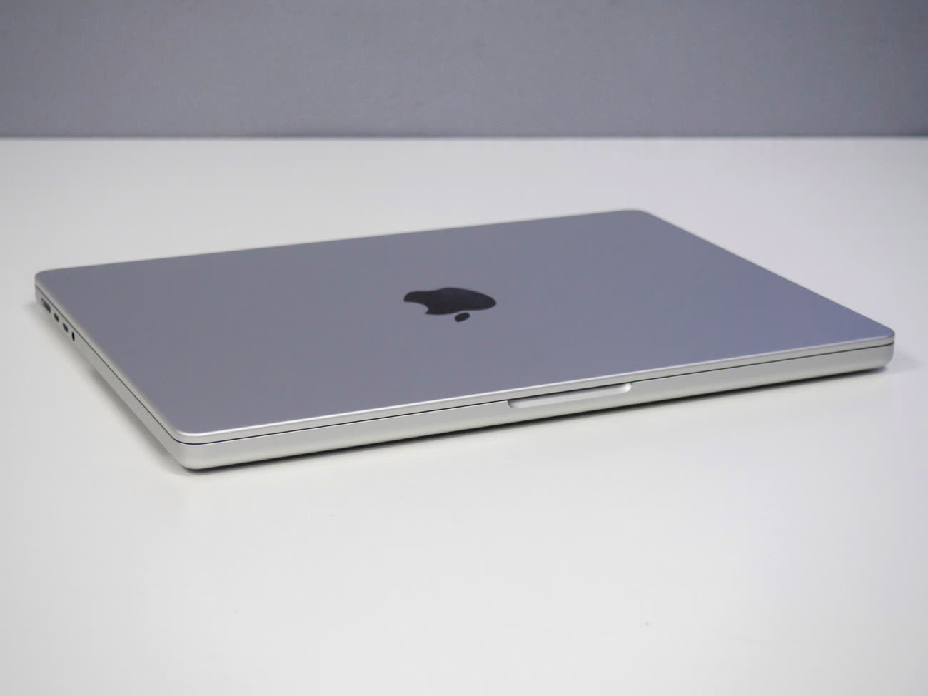 Les MacBook Pro 14 et 16 pouces M2 finalement au premier trimestre 2023 ?