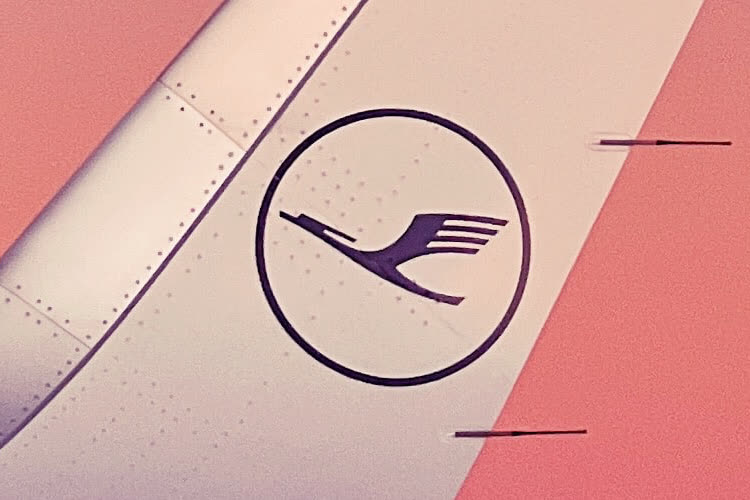 Lufthansa n