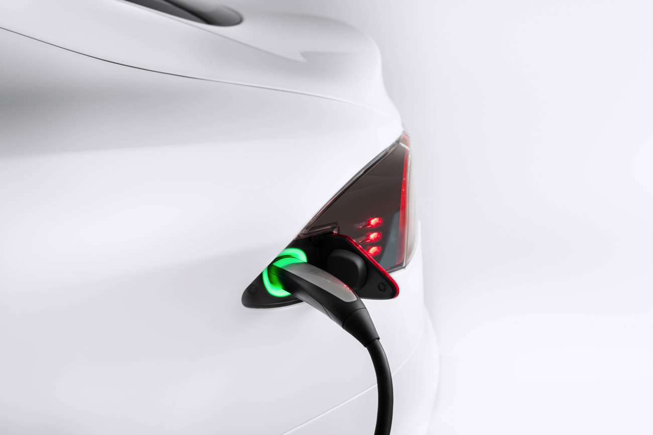 Superchargeurs Tesla : peut-on charger un modèle d'une autre marque ?