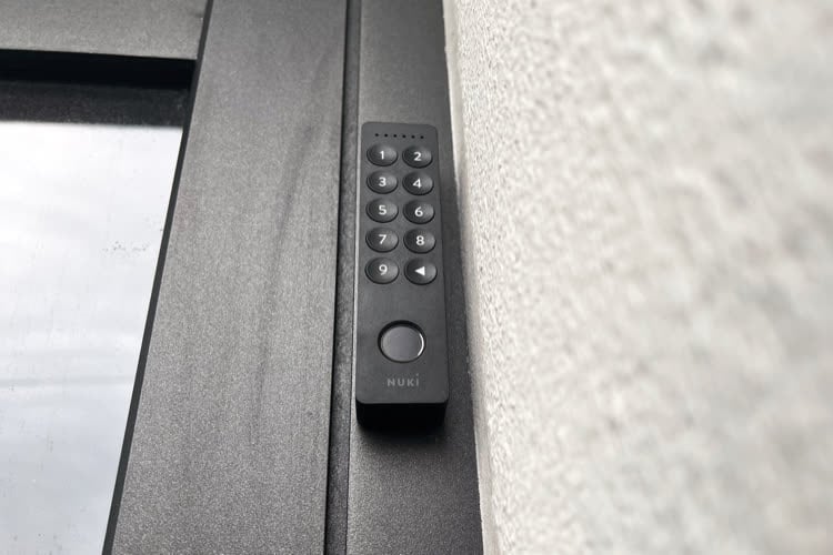 Nuki Keypad 2.0 : un capteur d’empreintes efficace pour déverrouiller la serrure connectée