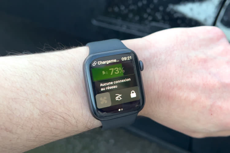 Pour la première fois, l’Apple Watch peut servir de clé Bluetooth pour une Tesla