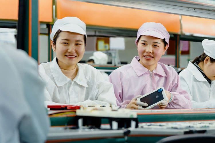 En Chine, le relâchement de la stratégie « zéro Covid » inquiète les fabricants 