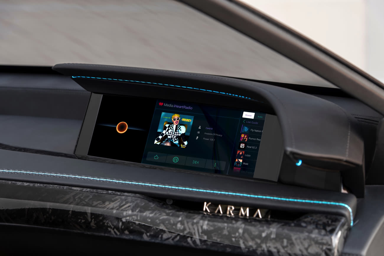 Siri et Alexa côte à côte dans les voitures avec système embarqué Panasonic  SkipGen