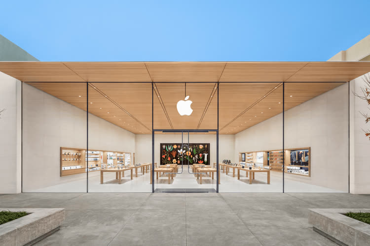Un demi-million de dollars de marchandises volées durant un audacieux casse d'Apple Store 
