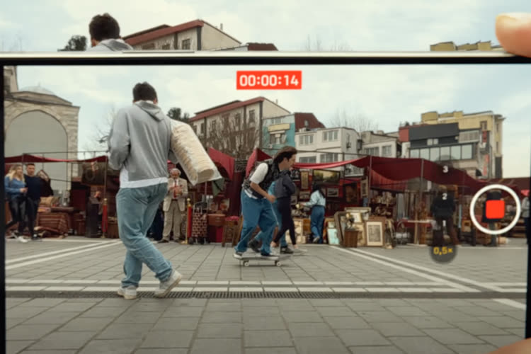 video en galerie : L'iPhone 14 Pro met le souk au grand bazar d'Istanbul