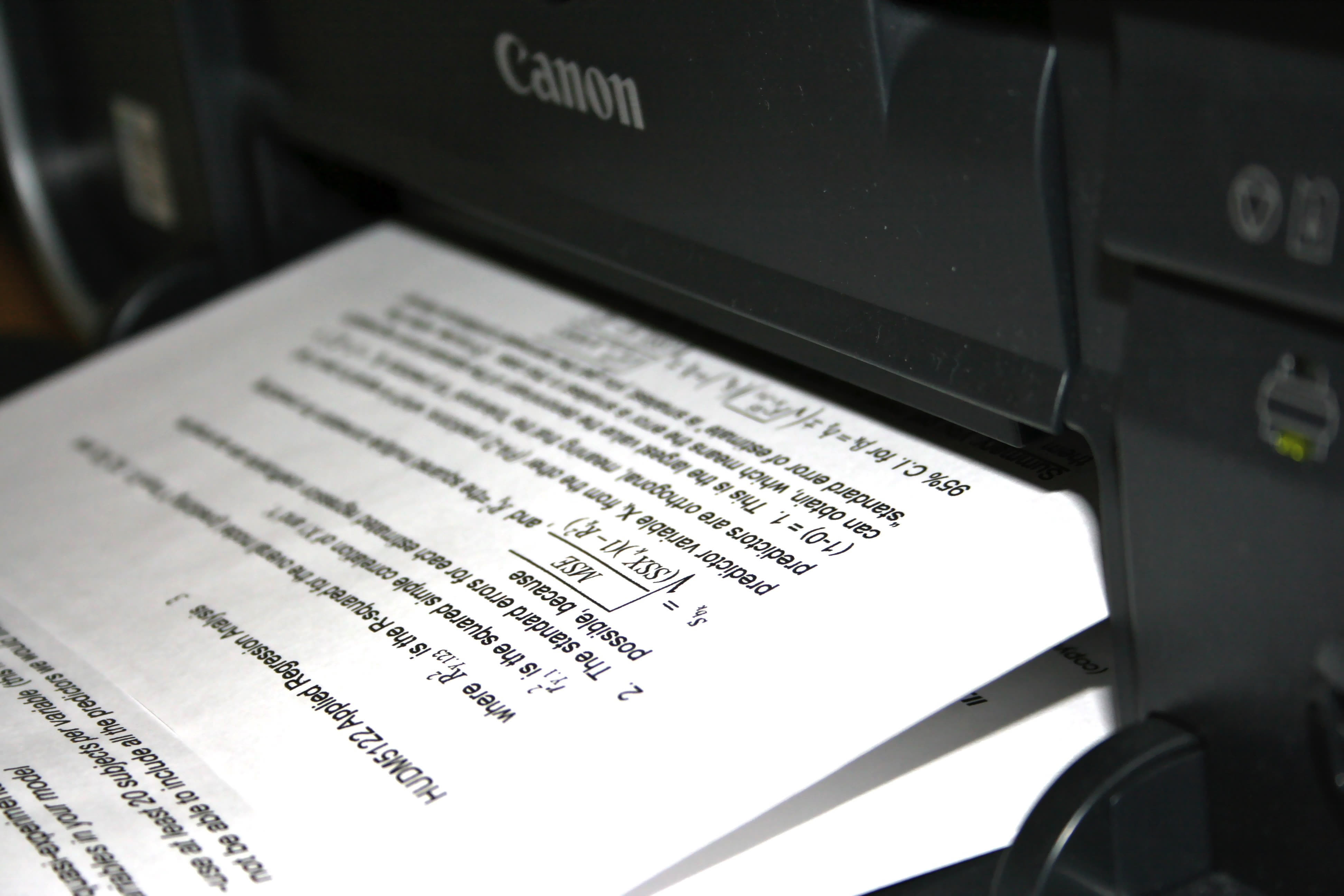 Для того чтобы напечатать текст струйный принтер. Canon 250 принтер. Печать документов на принтере. Текст для печати на принтере. Распечатка текста на термопринтер.