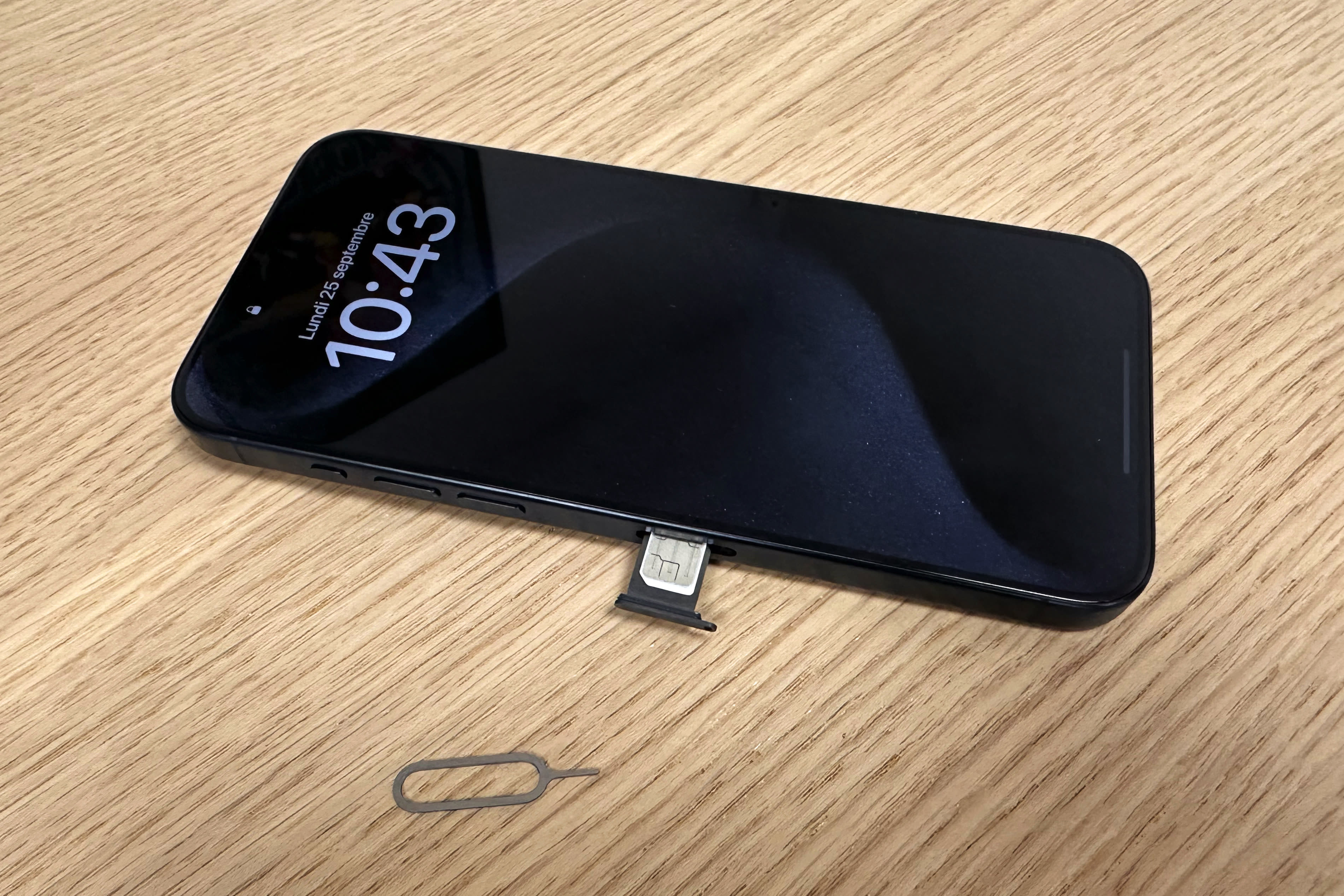 iPhone 15 Pro SIMフリー iPhone 15 Pro｜価格比較・SIMフリー・最新情報 - 価格.com