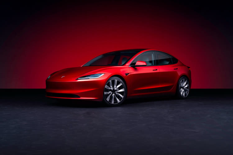 Tesla présente sa nouvelle Model 3