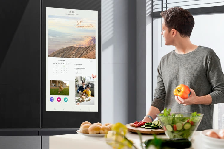 AI refrigerator, 32-inch screen, cameras and mater coming to Samsung in 2024