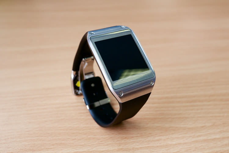 Samsung pourrait revenir à des Galaxy Watch carrées