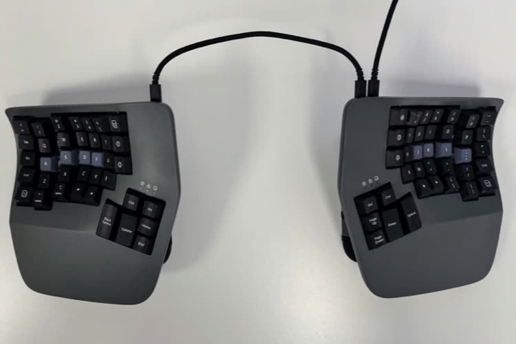 Test du Kinesis Advantage360 : la Rolls des claviers ergonomiques ?