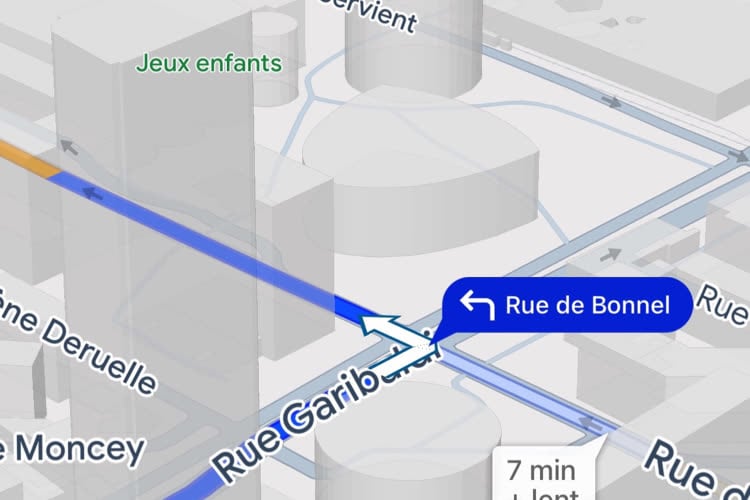 Google Maps affiche les bâtiments en 3D pendant les itinéraires