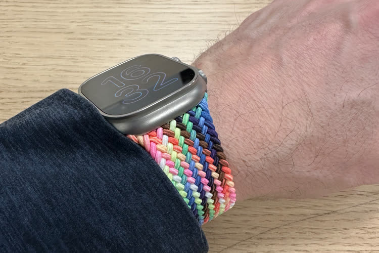 Prise en main du bracelet Pride Edition 2024 d'Apple