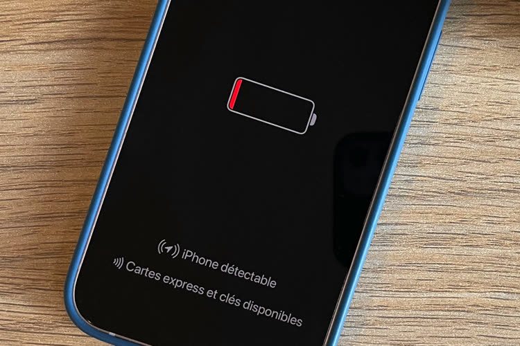 iOS 18 : même à court de batterie les iPhone 15 peuvent afficher l’heure