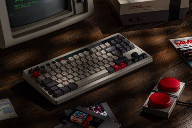 Le clavier NES de 8BitDo arrive en AZERTY