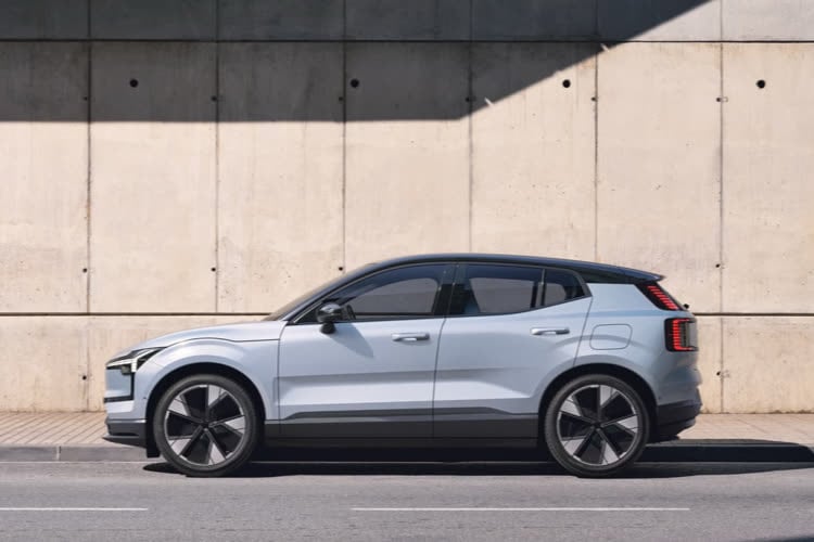 Clés de voiture : la Volvo EX30 peut être démarrée avec un iPhone