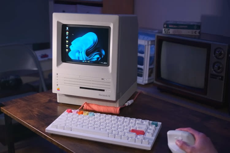 Un bidouilleur intègre un PC de joueur dans un châssis de Macintosh SE