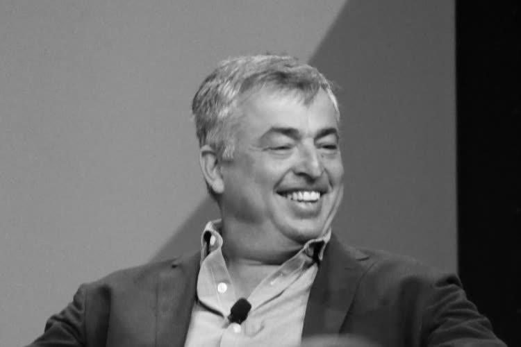 Pour Eddy Cue, l’iPhone ne sera peut-être plus là dans 10 ans