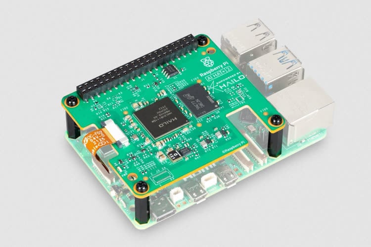Une (autre) nouvelle carte IA pour le Raspberry Pi 5, qui ajoute 8 Go de RAM et augmente les performances… dans certains cas