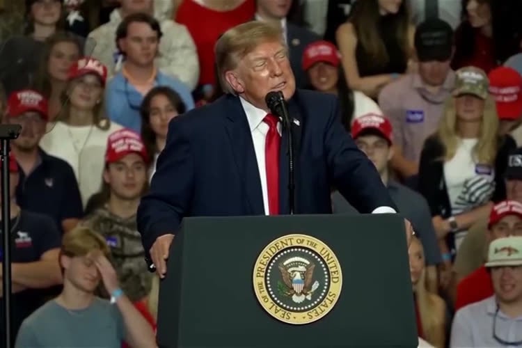 Rebaptiser l’océan Atlantique ? Trump raconte le refus de Sundar Pichai